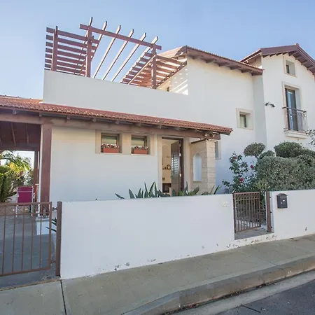 You Will Love This Luxury 3 Bedroom Holiday In Sotira With Private Pool Sotira 1336 *